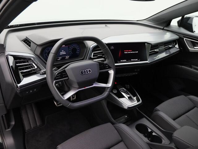 Audi Q4 e-tron 45 quattro S Edition 82 kWh | NU RUIM ¤ 5000,- VOORDEEL!!! | Privacyglas | 21 inch velgen | Zwart Optiek Plus |