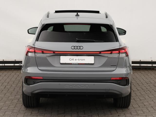 Audi Q4 e-tron S edition e-tron 45 82 kWh 210 kW / 286 PK Hatchba quattro | 21" Velgen | Pano | Trekhaak | Privacy glas |