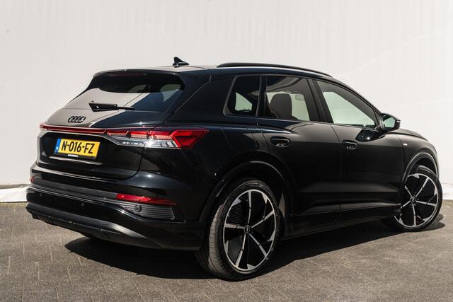 Audi Q4 e-tron 40 Launch edition S Competition 77 kWh | Panoramadak | 21 inch LMV | Adapt. Cruise | LED Matrix | Sonos