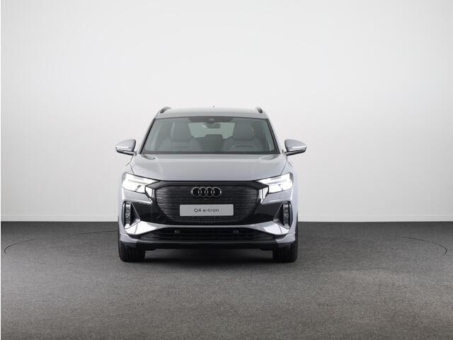 Audi Q4 e-tron Advanced edition e-tron 45 210kW/286pk 82Kwh Hatch achteruitrijcamera, adaptive cruise control, optiek pakket zwart, privacy glass