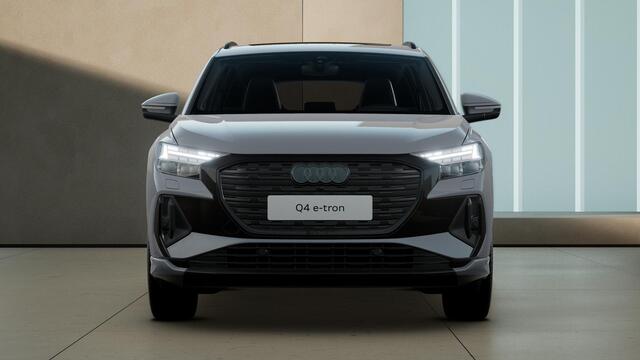 Audi Q4 e-tron 45 quattro S Edition 82 kWh achteruitrijcamera, comfortpakket plus, privacy glass, optiekpakket zwart plus