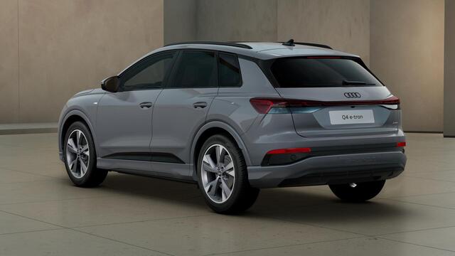 Audi Q4 e-tron 45 quattro S Edition 82 kWh achteruitrijcamera, comfortpakket plus, privacy glass, optiekpakket zwart plus