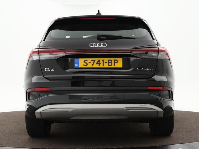 Audi Q4 e-tron 40 204pk Advanced edition 77 kWh · Apple/Android Carplay · Camera · Navi · Matrix LED · Alarm · Elek. Achterklep · 19'' Inch ·