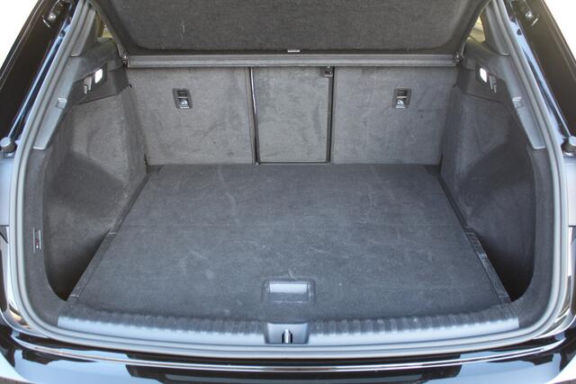 Audi Q4 e-tron 50 quattro S-Edition 77kWh. ELEKTRISCH ! Voorzien van diverse opties ! Resterende informatie volgt !