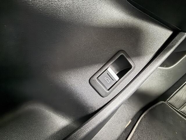 Audi Q4 e-tron BWJ 2021 40 Launch edition204 PK Advanced 77 kWh APPLE CARPLAY | ANDROID AUTO | NAVI | CLIMA | ADAPTIVE CRUISE | STOELVERW. | CAMERA | LMV | PDC