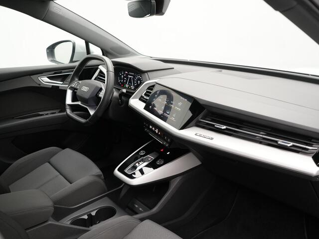 Audi Q4 e-tron 35 2X S Line 55 kWh 170pk Dealer O.H | Panoramadak | Sportstoelen Verwarmd | Black Optic | 20"L.M | Virtual | Lane Assist |