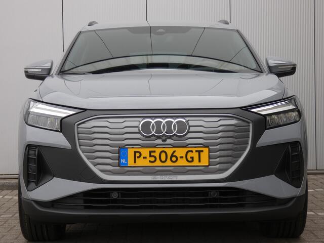 Audi Q4 e-tron 35 Launch edition 55 kWh | Black Optic | Camera | Trekhaak