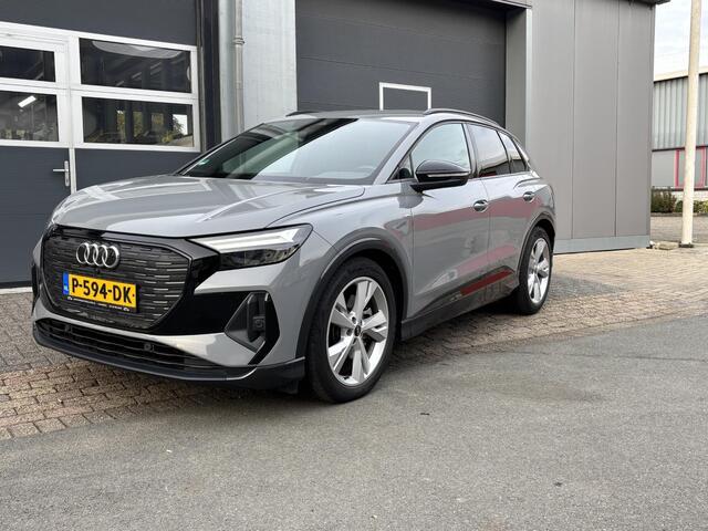 Audi Q4 e-tron 40 Launch edition S Competition 77 kWh trekhaak inklapbaar |Warmtepomp | PDC V+A | voorverwarming| Carplay