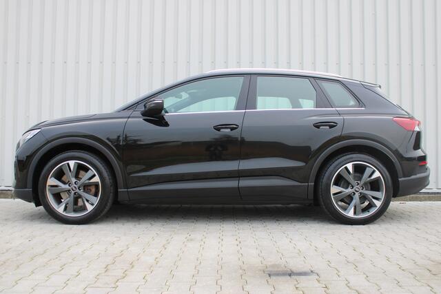 Audi Q4 e-tron 40 Launch edition 77 kWh | Incl. 12 maanden garantie | Cruise control | Climate control | Stoelverwarming | Apple carplay/Android auto | DAB radio |