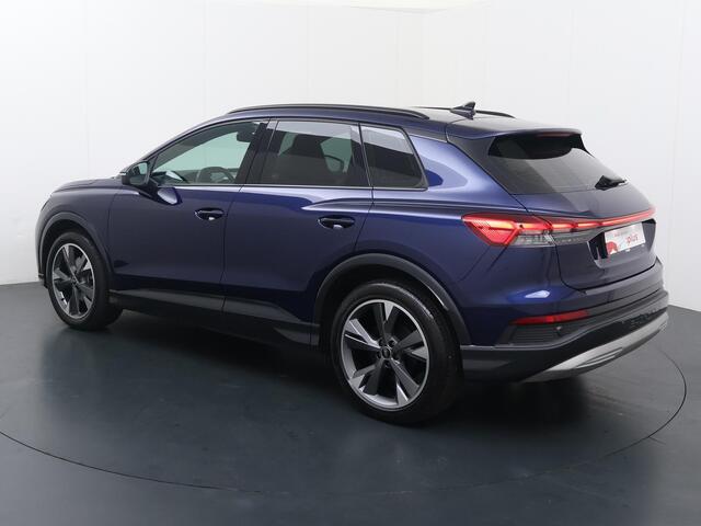 Audi Q4 e-tron 35 Launch edition Advanced 55 kWh | 170 PK | SoH 91% | Automaat | Multifunctioneel stuurwiel | Stoelverwarming | Achteruitrij camera |