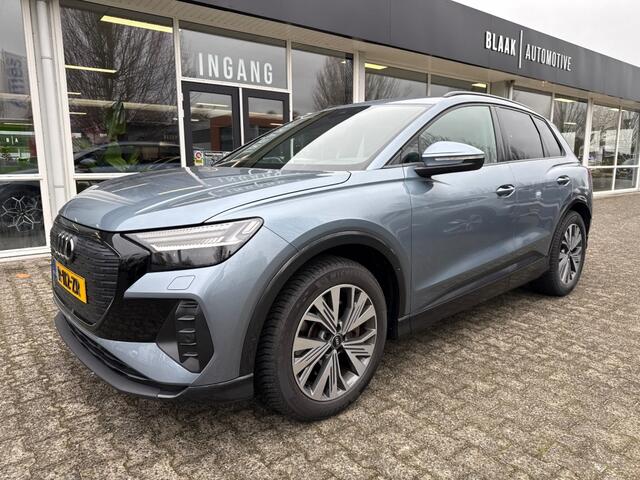Audi Q4 e-tron 40 Advanced | PDC voor + achter | camera | SCM-alarm | 1e eigena