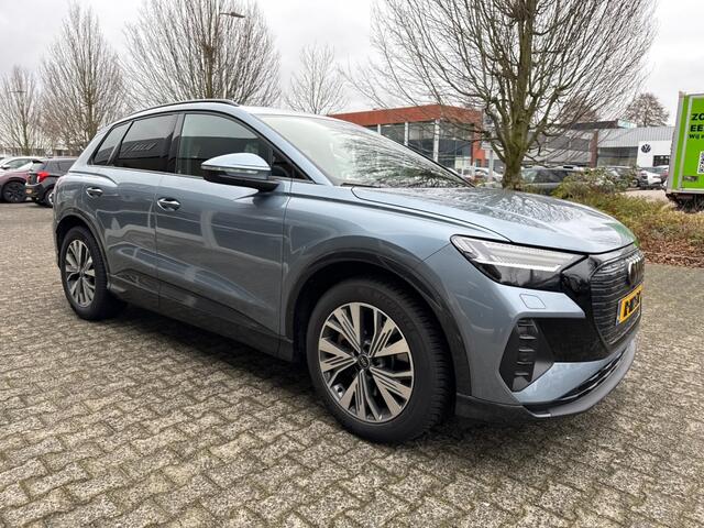 Audi Q4 e-tron 40 Advanced | PDC voor + achter | camera | SCM-alarm | 1e eigena