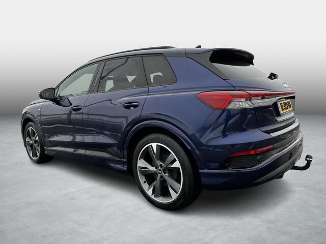 Audi Q4 e-tron 40 Launch edition S Competition 77 kWh | Trekhaak | Led | Voorverwarming | Stoelverwarming | Pano | Head-up display |