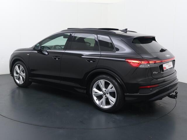 Audi Q4 e-tron 35 Launch edition S Competition 55 kWh | 170 PK | Trekhaak wegklapbaar | Warmtepomp | Panoramadak | Matrix LED koplampen | S line |