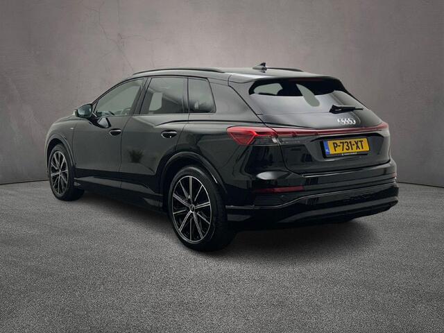Audi Q4 e-tron 40 S edition 77 kWh | Trekhaak | Dynamiek pakket | Sonos | Warmtepomp | Matrix-led | Camera | Carplay |