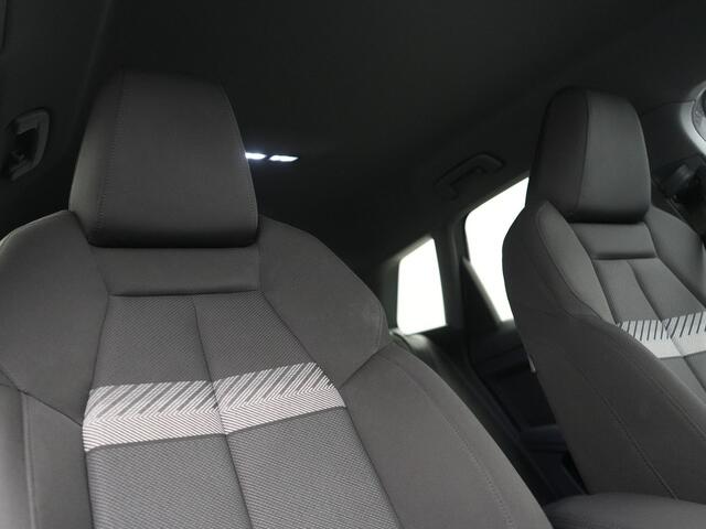 Audi Q4 e-tron 35 Edition 55 kWh 170pk Dealer O.H. | Sportstoelen Verwarmd | Navigatie Full Map | Virtual Cockpit | DAB |