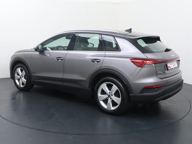 Audi Q4 e-tron 35 Launch edition 55 kWh | 170 PK | SoH 90% | Navigatiesysteem | Lederen bekleiding | 19" LM velgen | LED koplampen |