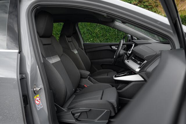 Audi Q4 e-tron 40 Advanced 77 kWh 204pk | 1e Eig. | ACC | Matrix | Dynamic Pakket | Standverw.