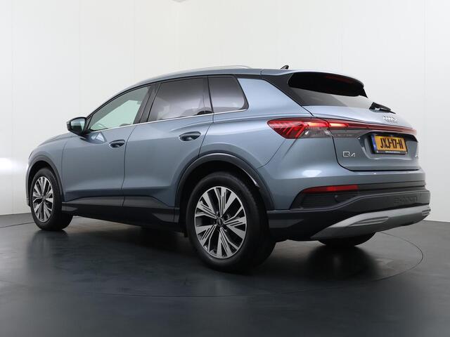 Audi Q4 e-tron 40 Launch edition Advanced Plus 77 kWh SOH 92% | S-LINE INTERIEUR | PANORAMADAK | STOELVERWARMING | ELEKTRISCHE ACHTERKLEP | LUXE BEKLEDING | RIJKLAAR MET 12 MND BOVAG GARANTIE