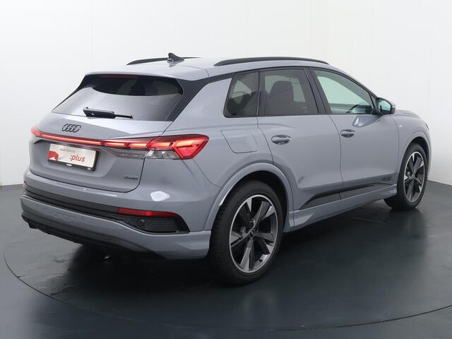 Audi Q4 e-tron S edition Competition 45 e-tron quattro