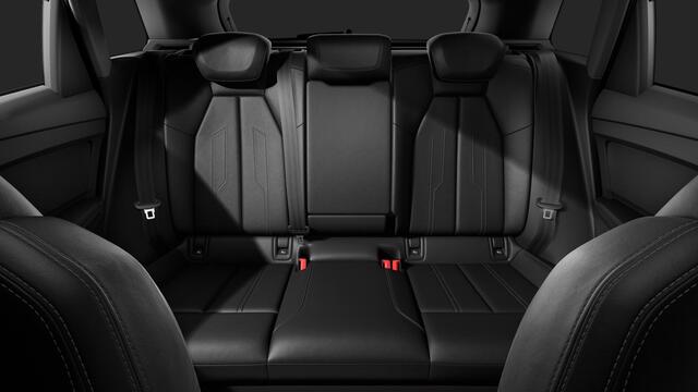 Audi Q4 e-tron 40 Advanced edition 77 kWh Sportstoelen - Comfortpakket - MMI navigatie pro - Warmtewerend glas - Delen in glasoptiek zwart - Vierspaaks lederen sportstuurwiel - Privacy glas - Optiekpakket zwart -