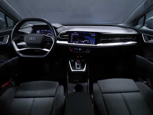 Audi Q4 e-tron 40 Advanced edition 77 kWh [TREKHAAK, ADAPTIVE CRUISE CONTROL, APPLE CARPLAY, ANDROID AUTO, PDC ACHTER, STOELVERWARMING, ELEKTRISCHE ACHTERKLEP, NIEUWSTAAT]