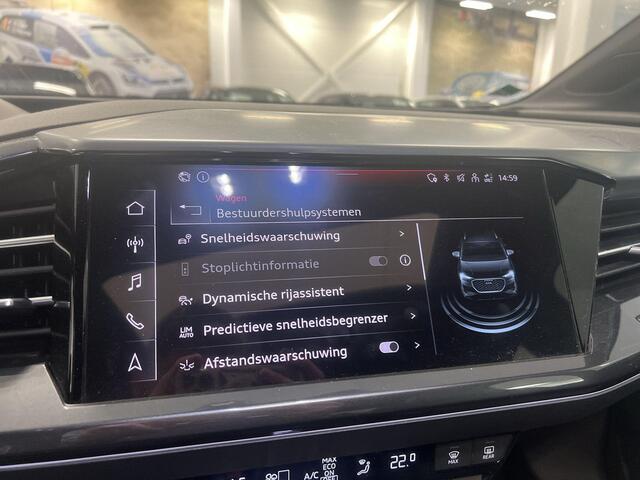 Audi Q4 e-tron 45 265pk Quattro S Edition · Panoramadak · Warmtepomp · Camera · Head-Up · Navigatie · Apple/Android Car Play · 20'' Inch ·