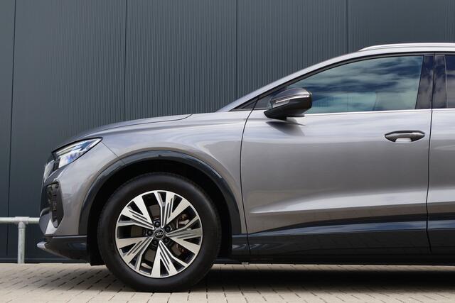 Audi Q4 e-tron 40 Launch edition Advanced 77 kWh | 94% soh! | Stoelverwarming | Adaptieve Cruise | Virtual Cokpit | Elektr. Achterklep | Apple Carplay / Android Auto