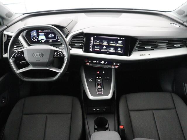 Audi Q4 e-tron 35 Launch edition 55 kWh | Warmtepomp | Stoelverwarming | Carplay | Full LED | 19'' | Navigatie | Parkeerhulp | DAB | Climate control | Cruise control | Bluetooth
