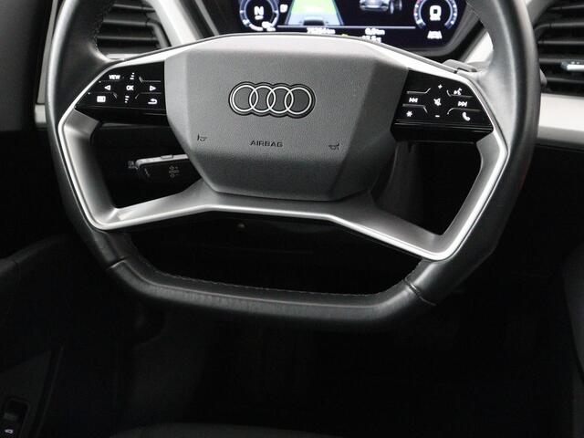 Audi Q4 e-tron 35 Launch edition 55 kWh | Warmtepomp | Stoelverwarming | Carplay | Full LED | 19'' | Navigatie | Parkeerhulp | DAB | Climate control | Cruise control | Bluetooth