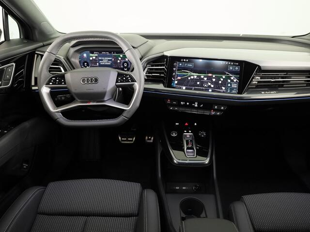 Audi Q4 e-tron 45 quattro S edition Competition 82 kWh 286pk | Assistentiepakket plus | Ambiente verlichting | Optiekpakket zwart plus | Privacy glas |