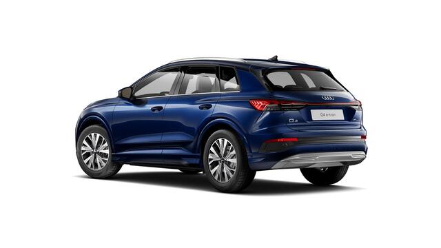 Audi Q4 e-tron 40 Advanced edition 77 kWh Comfortpakket - MMI navigatie pro - Assistentiepakket advanced - Veiligheidspakket plus - Warmtepomp - Stoelverwarming - elektrische achterklep - Privacy glas -