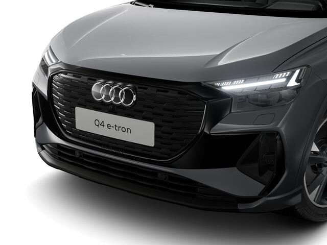 Audi Q4 e-tron 45 S edition Competition 82 kWh 286 pk | Assistentiepakket plus | Lichtpakket plus ambient light | Sportstoelen voor leder/stof | Optiek pakket zwart |