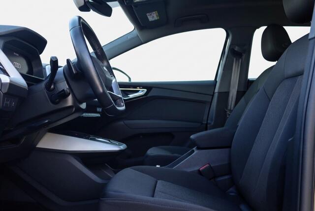 Audi Q4 e-tron 40 e-tron Advanced 99% SOH l Camera l Stoelverwarming l Adaptive