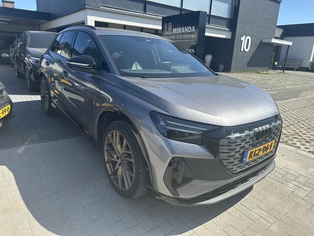 Audi Q4 e-tron 40 Advanced Edition S-Line Matrix