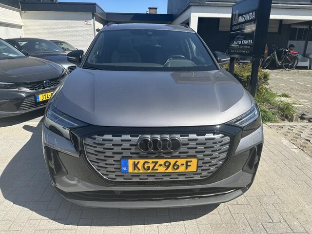 Audi Q4 e-tron 40 Advanced Edition S-Line Matrix