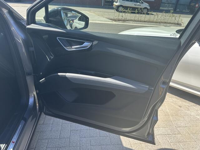 Audi Q4 e-tron 40 Advanced Edition S-Line Matrix