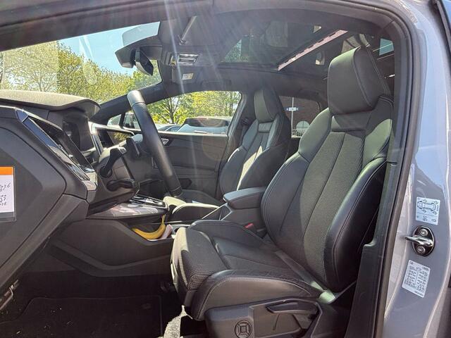 Audi Q4 e-tron 35 S edition 55 kWh 170pk | Panorama | Sonos | Matrix-LED | Camera // 05-2026 Verwacht //
