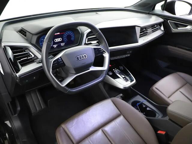 Audi Q4 e-tron 35 Launch edition Advanced SOH 95% Trekhaak/ Leer/ Stoelverwarming/ Navigatie/ Pdc v+a/ Carplay/ Full led/ Dab/ Elektr. achterklep