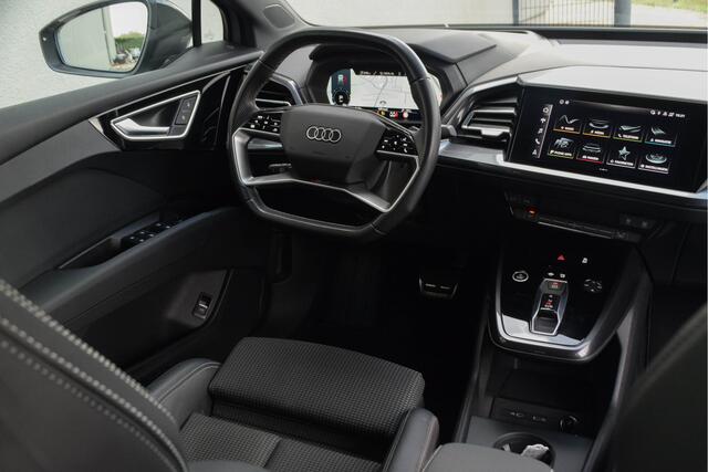 Audi Q4 e-tron 40 / 2x S-line/ Adaptive Cruise Control/ Head-Up Display/ Sportonderstel/ 150kW (204PK)