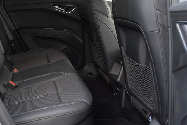 Audi Q4 e-tron 40 / 2x S-line/ Adaptive Cruise Control/ Head-Up Display/ Sportonderstel/ 150kW (204PK)