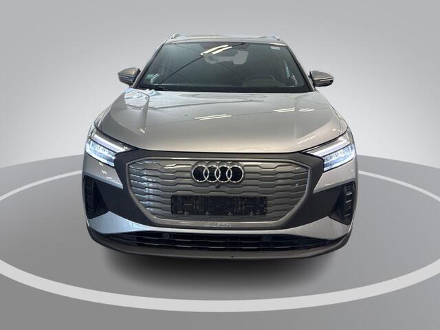 Audi Q4 e-tron 40 204pk Advanced edition 77 kWh · SOH 97,1 · Camera · Apple/Android Car Play · Navigatie · Dodehoek Detectie · 19'' Inch ·