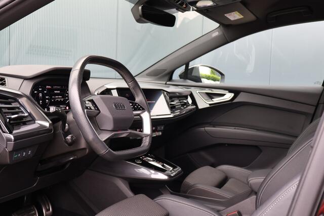 Audi Q4 e-tron 40 77 kWh S Competition Launch edition | 95% soh! | Head-up | ACC | 20 Inch | Camera | Stoelverwarming | S-edition