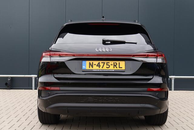 Audi Q4 e-tron 40 77 kWh S Competition Launch edition | 95% soh! | Head-up | ACC | 20 Inch | Camera | Stoelverwarming | S-edition