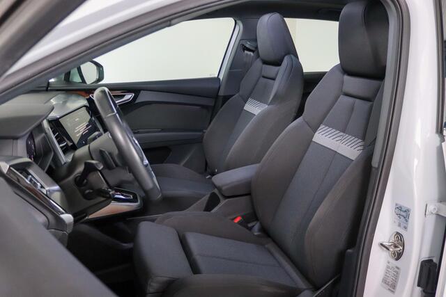 Audi Q4 e-tron 40 Launch edition Advanced Plus 77 kWh 204PK Panormadak, Matrix LED, Sportstoelen, ACC, Camera