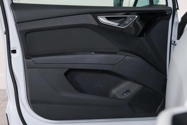 Audi Q4 e-tron 40 Launch edition Advanced Plus 77 kWh 204PK Panormadak, Matrix LED, Sportstoelen, ACC, Camera