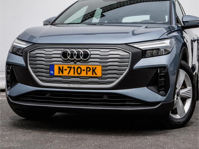 Audi Q4 e-tron 35 Launch edition 55 kWh SOH 91% Trekhaak/ Camera/ Stoelverwarming/ Navigatie Apps/ Carplay/ Adapt. cruise/ 19" Lmv