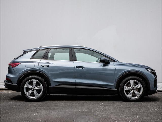 Audi Q4 e-tron 35 Launch edition 55 kWh SOH 91% Trekhaak/ Camera/ Stoelverwarming/ Navigatie Apps/ Carplay/ Adapt. cruise/ 19" Lmv