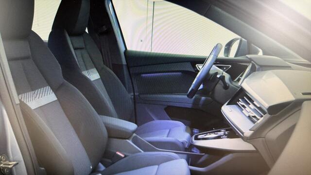 Audi Q4 e-tron BWJ 2022 | 35 Launch edition Advanced 55 kWh | SPORTSTOELEN | CARPLAY | CLIMA | STOELVERW | CAMERA A | PDC 2X | LICHTMETAAL |
