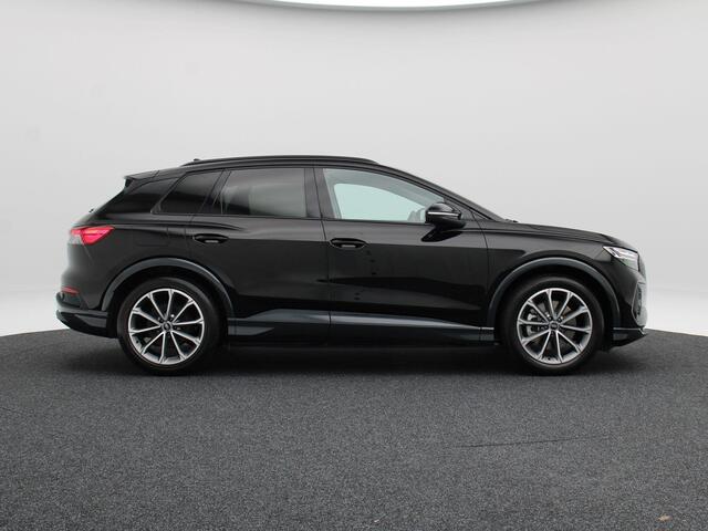Audi Q4 e-tron 40 S Edition 63 kWh 204 Pk | Trekhaak | Stoelverwarming | Adaptive Cruise | Camera | CarPlay | Matrix LED | 20 Inch | 8.271 Km !!